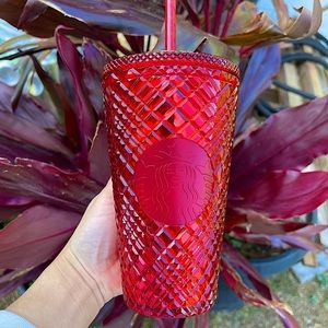 ❤️New Starbucks Jewel Diamond bling Red❣️studded Cold Cup❤️